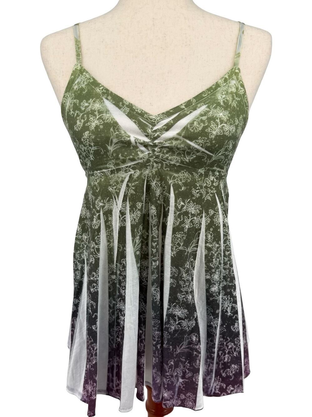 Vintage y2k Women's Green Purple MUDD Floral AOP Flowy Babydoll Tank Top Sz M
